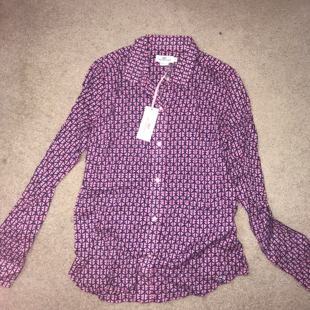 Vineyard vines NWT pink blue anchor button up sz 8